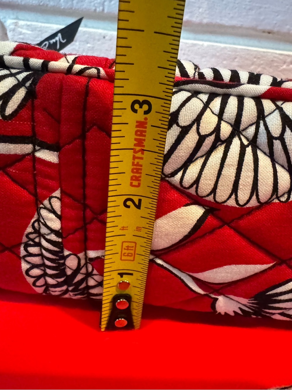 Vera Bradley Red Floral Quilted Shoulder Purse - Picture 7 of 9